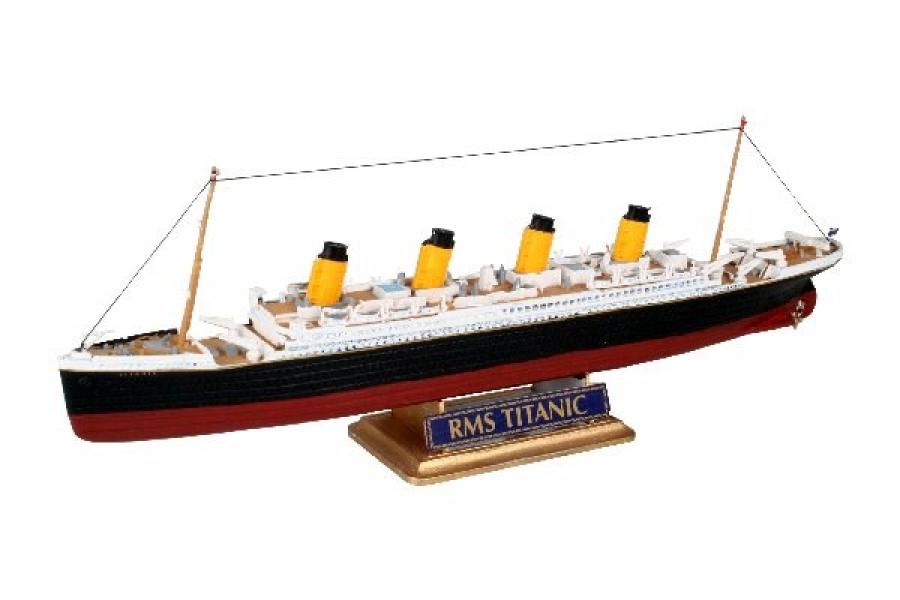 1:1200 R.M.S. Titanic