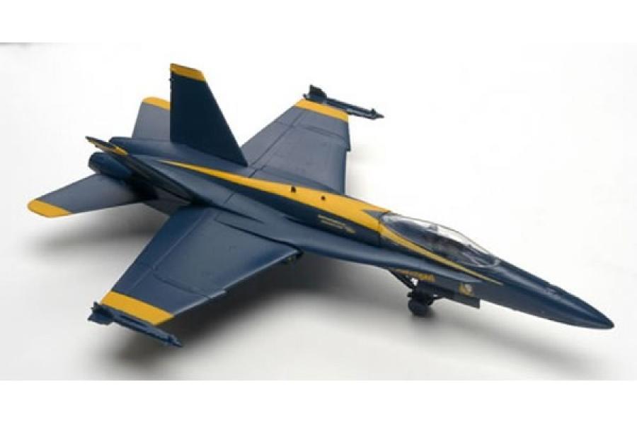 Revell 1:72 F-18 ''Blue Angels'' (Snap kit)