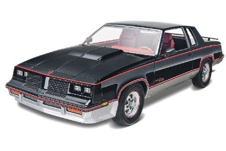 Revell 1:25 1983 Hurst Oldsmobile