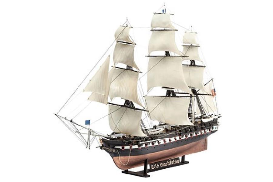 Revell 1:146 Model Set Uss Constitution