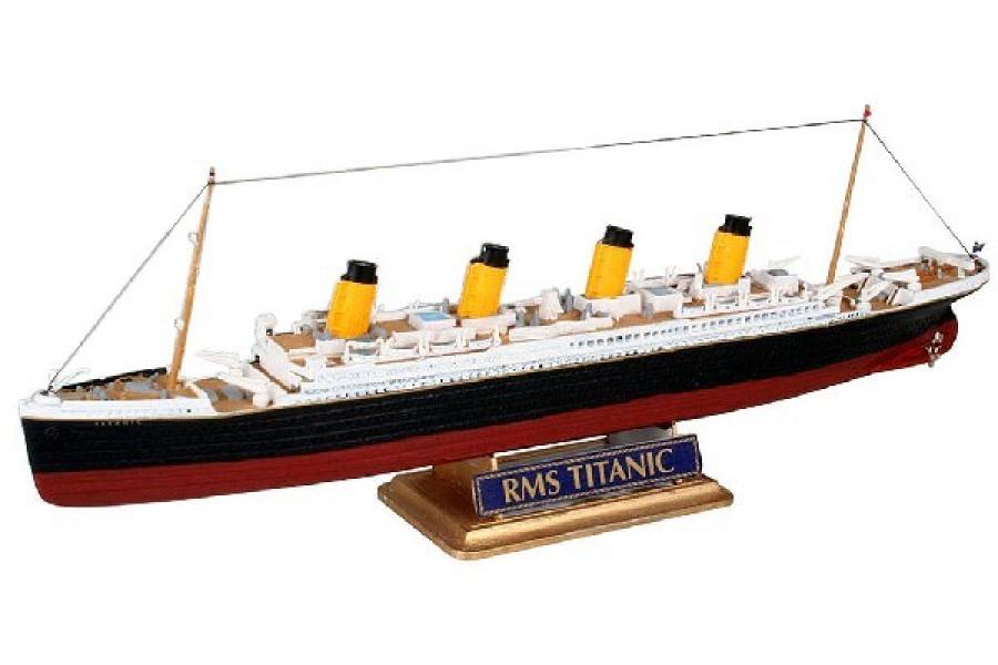 Revell 1:1200 Model Set R.M.S. Titanic