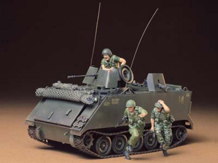 Tamiya 1/35 U.S. M113 ACAV pienoismalli