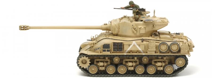 Tamiya 1/35 M51 Super Sherman pienoismalli