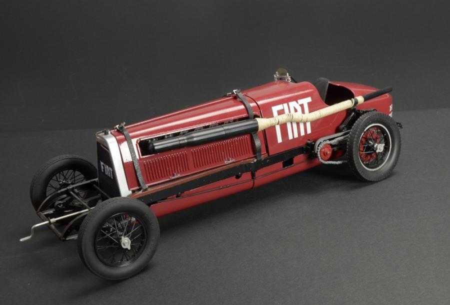 Italeri 1/12 FIAT MEFISTOFELE