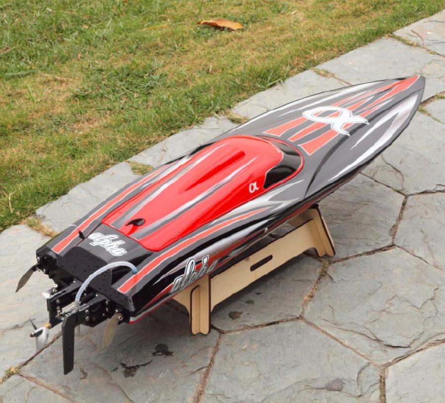 Alpha 1000mm Brushless V-Boat ARTR Red