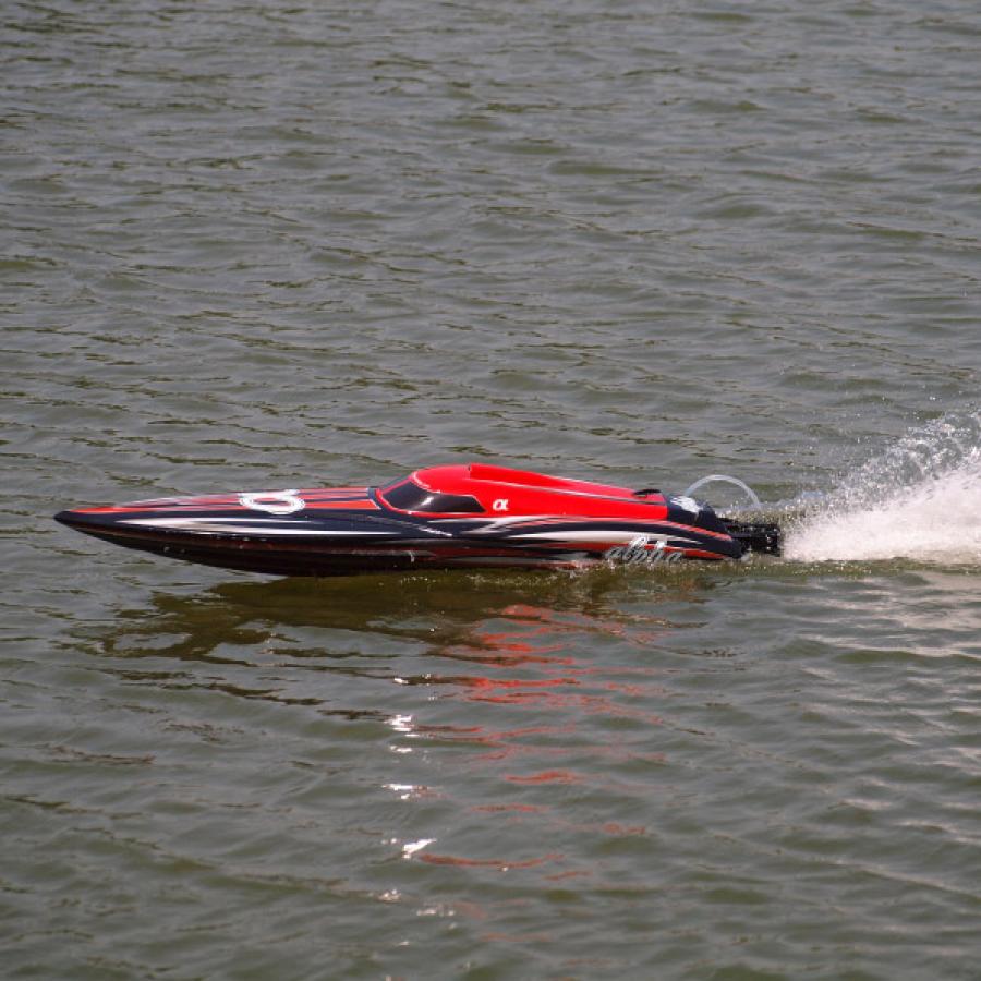 Alpha 1000mm Brushless V-Boat ARTR Red