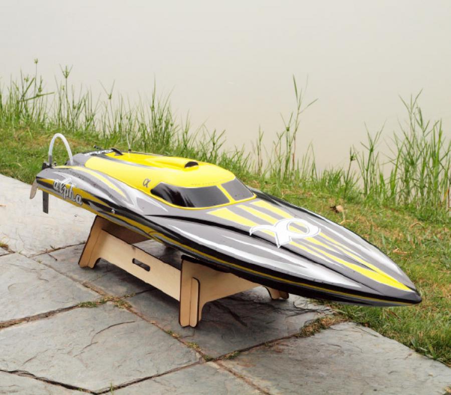 Alpha 1000mm Brushless V-Boat ARTR Yellow