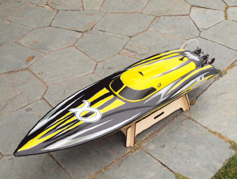 Alpha 1000mm Brushless V-Boat ARTR Yellow