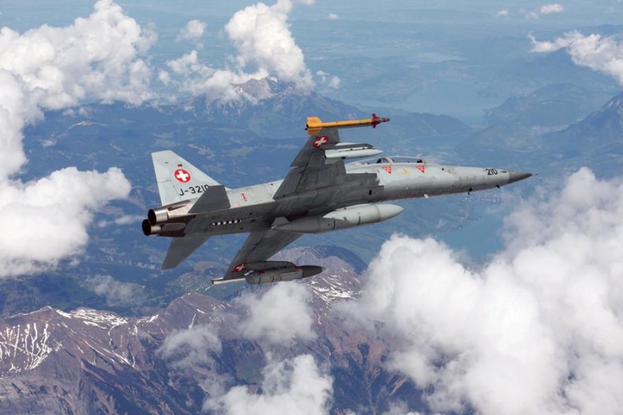 Italeri 1/72 F-5 F Tiger ll