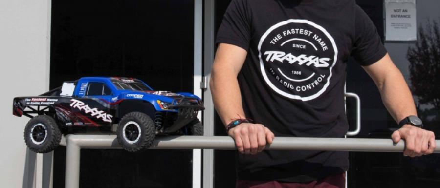 Traxxas T-Shirt Black Circle Traxxas-logo M TRX1360-M