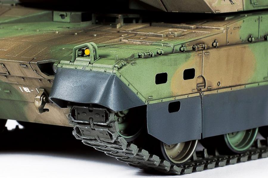 Tamiya 1/48 JGSDF TYPE 10 TANK pienoismalli