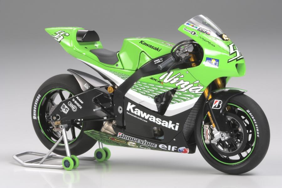 1/12 KAWASAKI NINJA ZX-RR