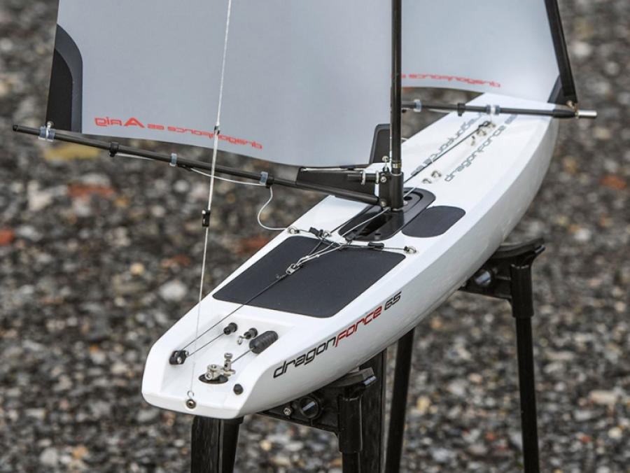 Joysway Dragon Force 65 V6 Sailboat RTR