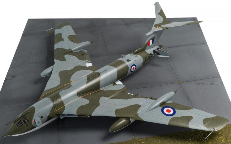 Handley Page Victor B.2 1:72