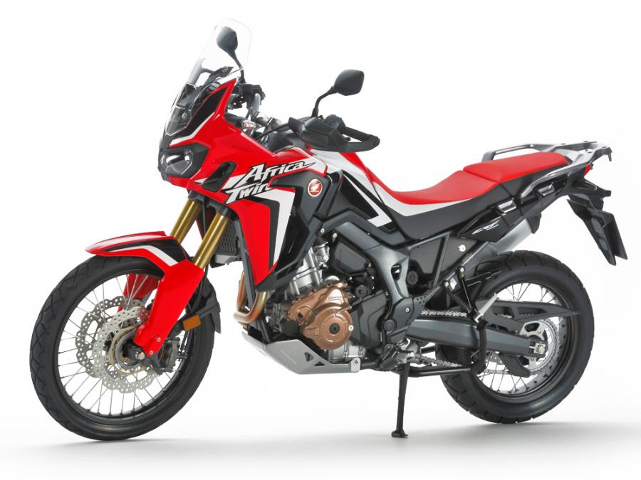 Tamiya 1/6 Honda CRF1000L Africa Twin pienoismalli