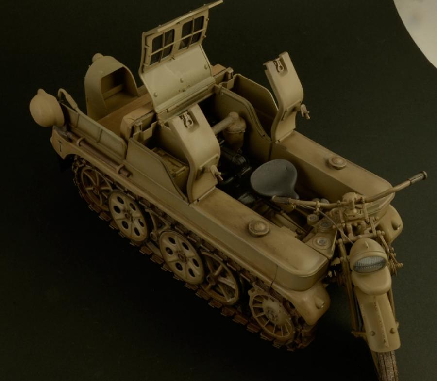 Italeri 1/9 KETTENKRAD