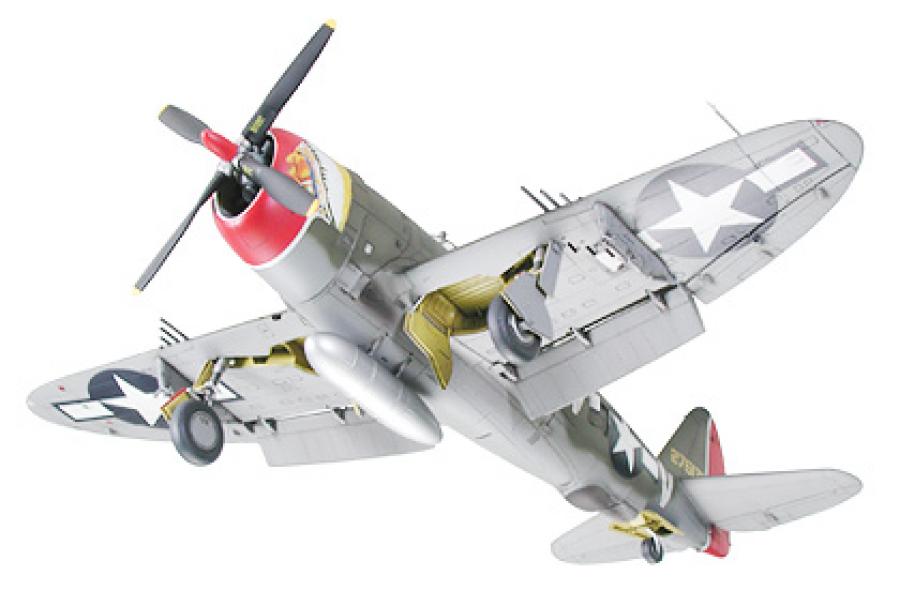 Tamiya 1/48 P-47D Thunderbolt Razorback pienoismalli