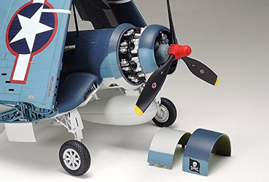 1/32 Vought F4U-1A Corsair