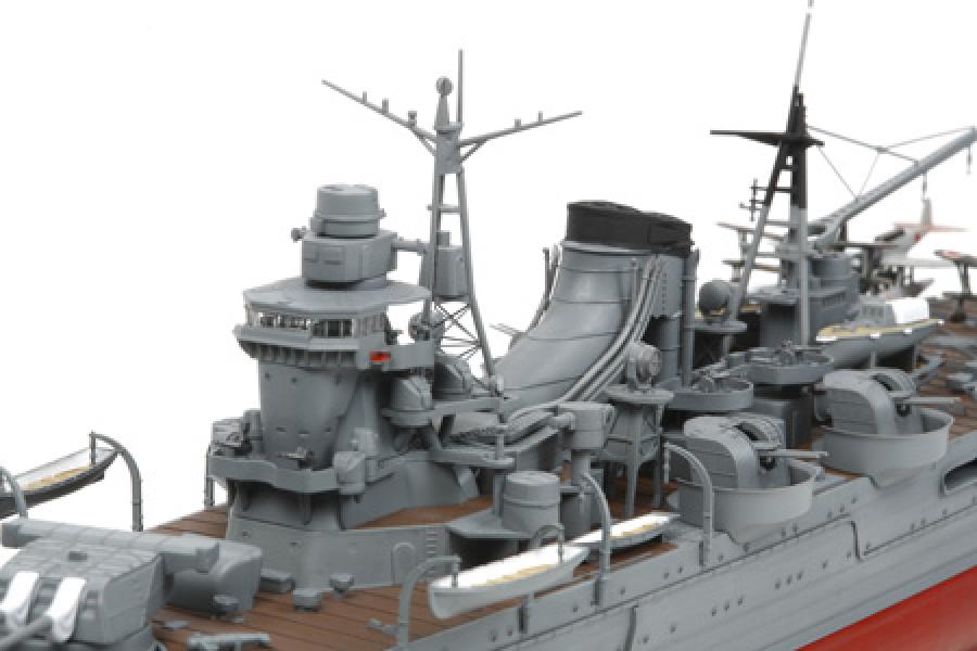 Tamiya 1/350 Japanese Heavy cruiser Mogami pienoismalli