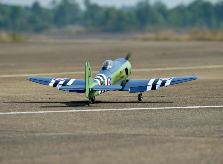 Sea Fury FBII 1460mm EP/GP ARTF