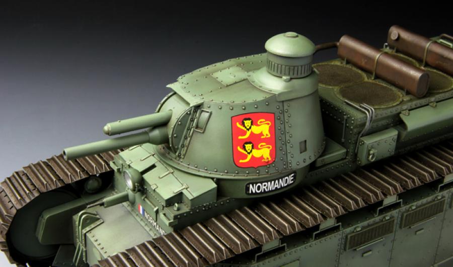 1:35 French super heavy tank Char 2C