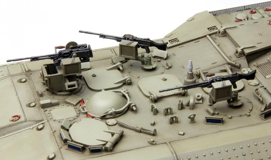 1:35 Israel heavy armoured personnel carrier