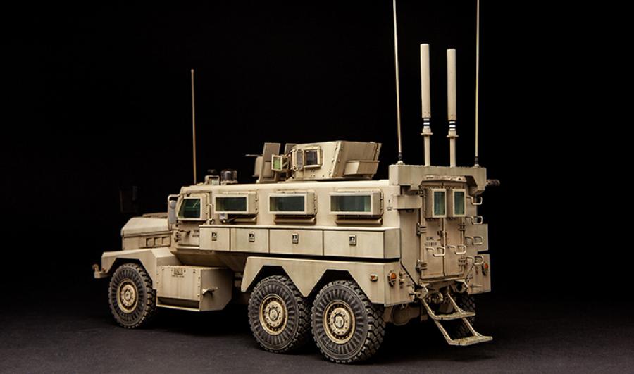1:35 U.S. Cougar 6x6 MRAP Vehicle