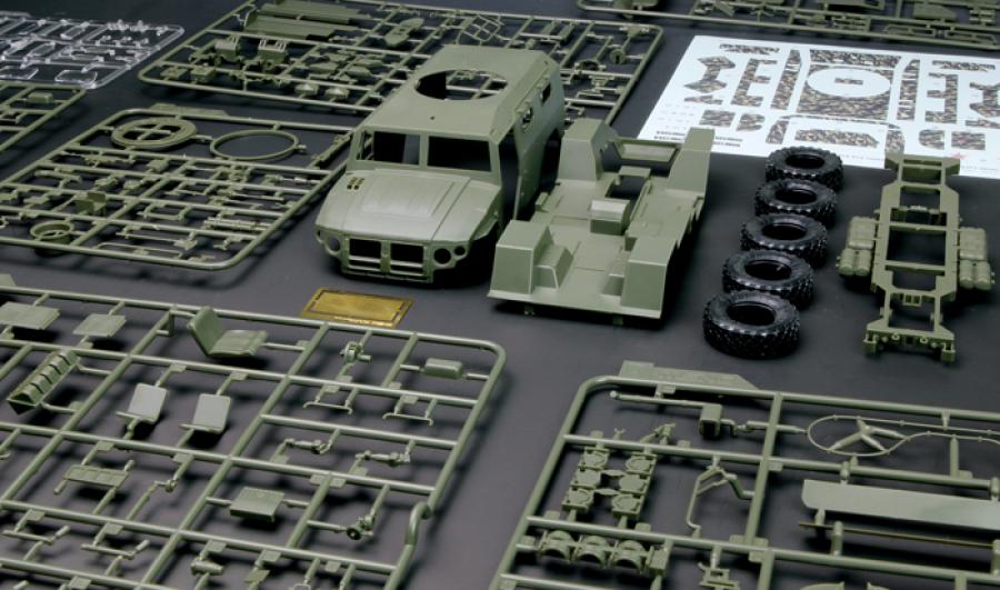 1:35 Russian High-Mobility Vehicle Tiger