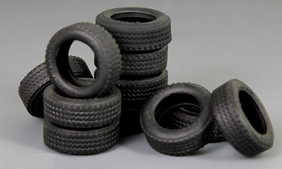 1:35 Tyres for Vehicle/Diorama (4pcs)