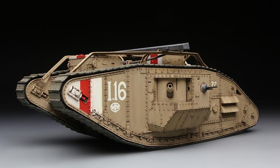 1:35 British Heavy Tank Mk. V Male