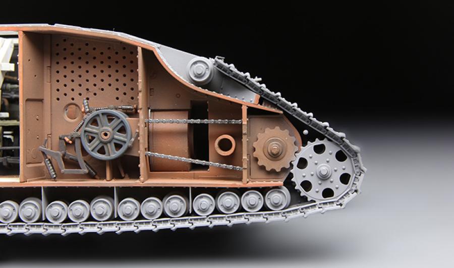 1:35 British Heavy Tank Mk. V Male