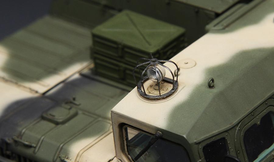 1:35 Russian Long-Range Rocket Launcher 9A52-2 Smerch
