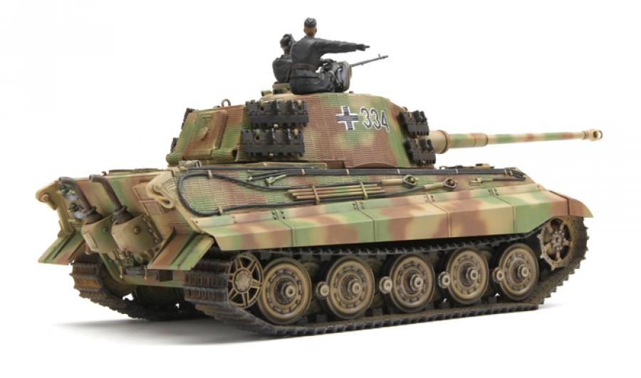 1:35 German Heavy Tank Sd.Kfz.182 King Tiger (Henschel Turret)