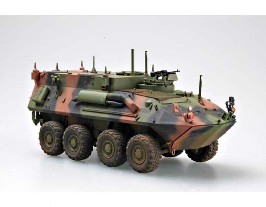Trumpeter 1:35 USMC LAV-C2 Command & Control Vehicle