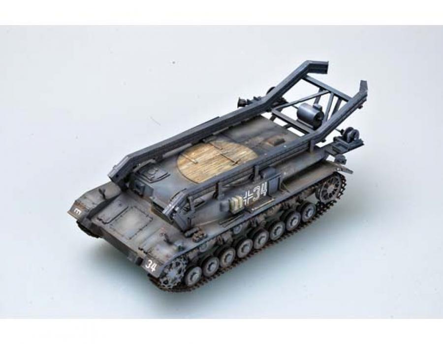 1:35 German  Brückenleger IV b