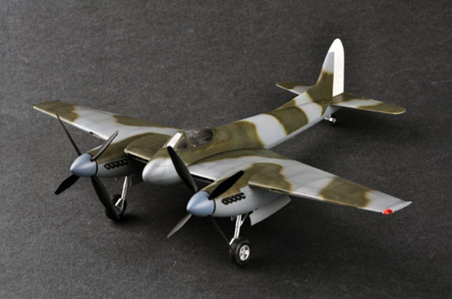 Trumpeter 1:48 De Havilland Hornet F.3