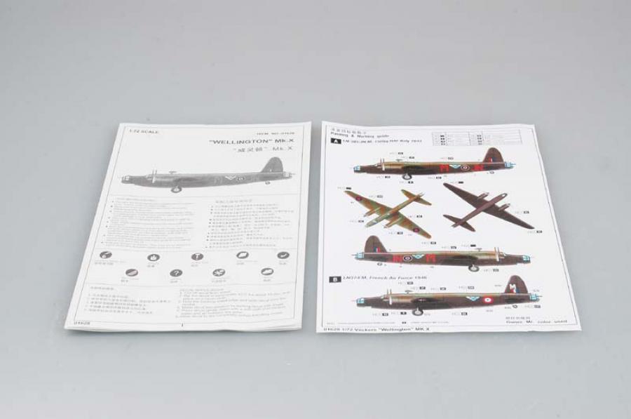 Trumpeter 1:72 Vickers Wellington Mk X