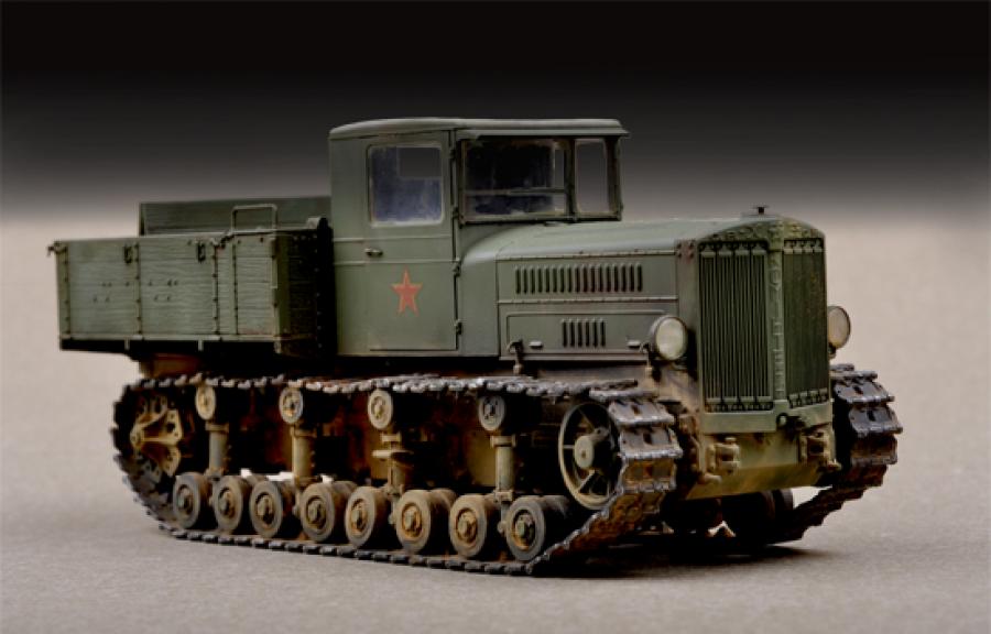Trumpeter 1:72 Soviet Komintern Artillery Tractor
