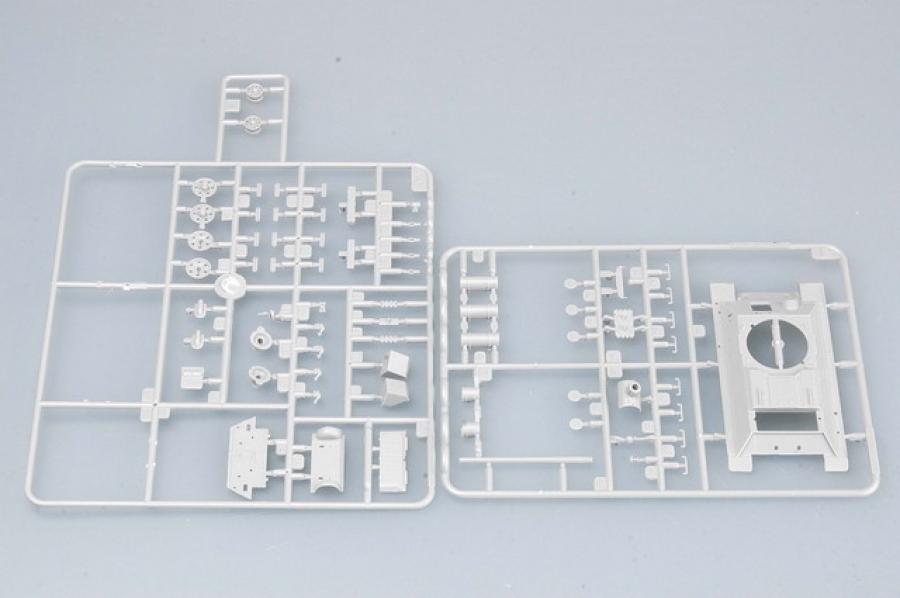 Trumpeter 1:72 Soviet T-34/85 Model 1944