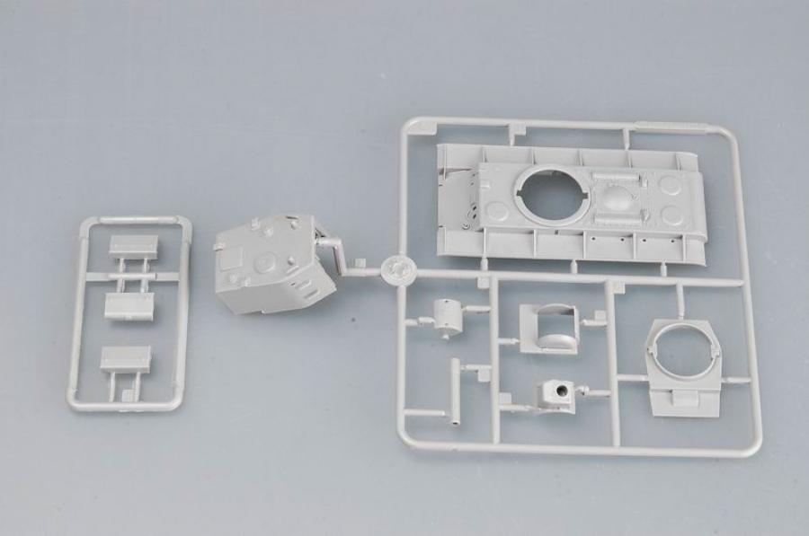 Trumpeter 1:72 Soviet KV-2 M1940
