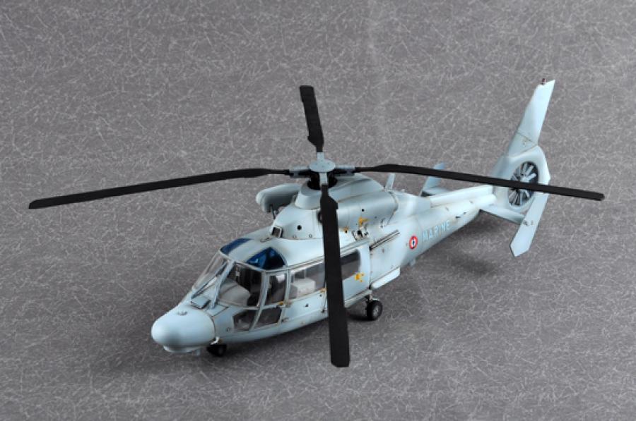 1:35 AS565 Panther Helicopter