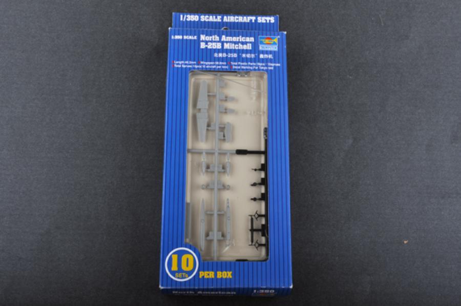 Trumpeter 1:350 B-25 B Mitchell (10pcs)