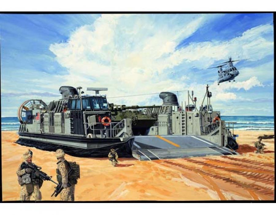 Trumpeter 1:144 USMC Landing Craft Air Cushion