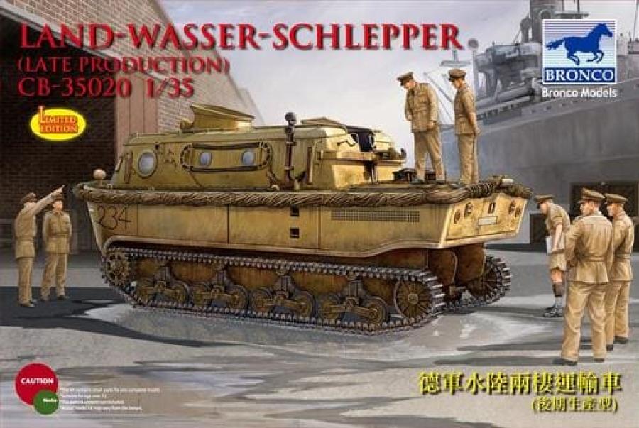 1:35 Landwasserschlepper (late)
