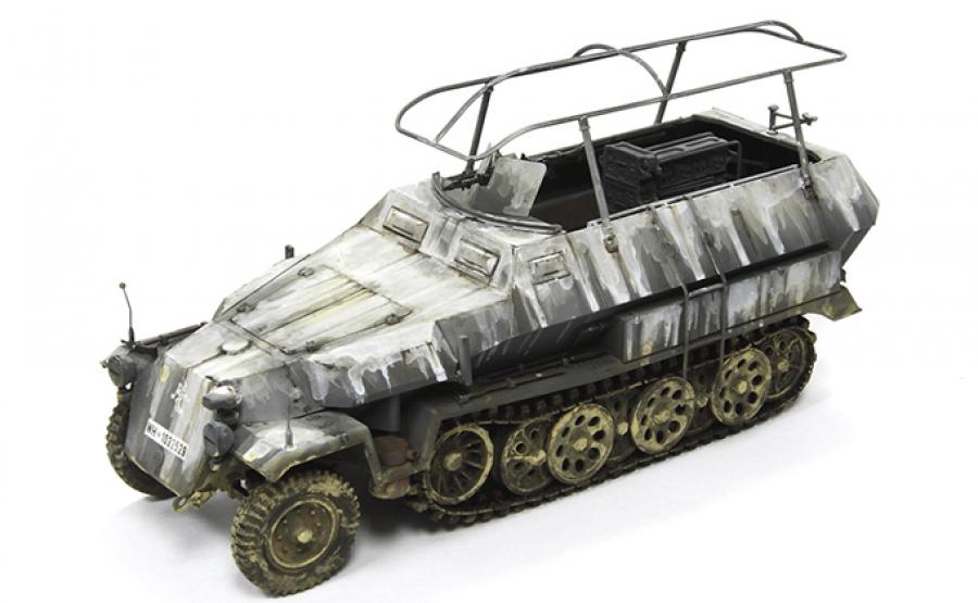 1:35 Sdkfz 251/3 Ausf C (Funk)