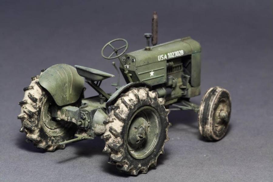 1:35 US Army Tractor