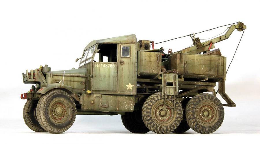 1:35 British Scammell Pioneer SV/2S Recovery Tractor