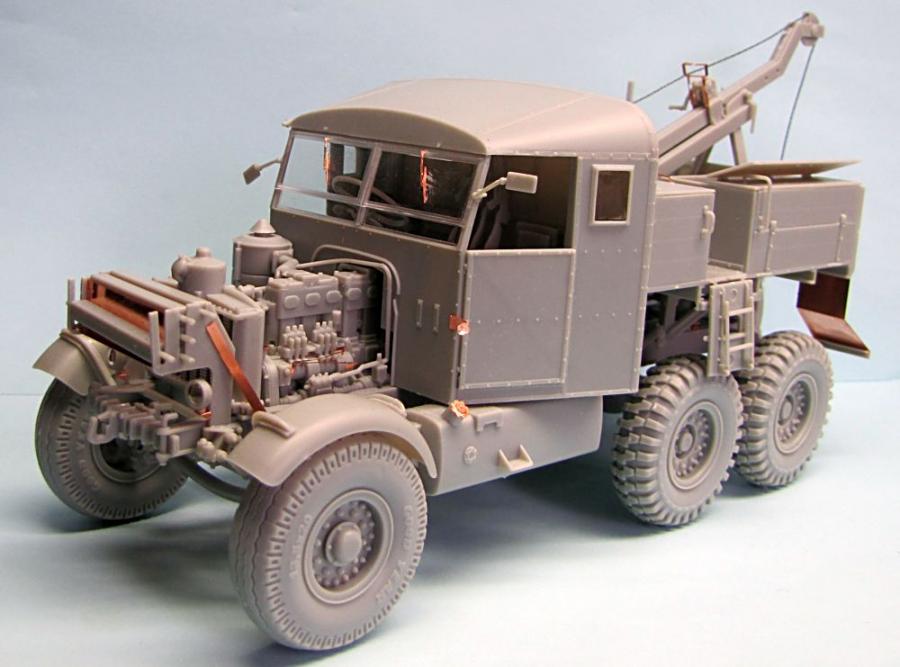1:35 British Scammell Pioneer SV/2S Recovery Tractor