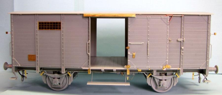 1:35 German Gedeckter Guterwagen G10