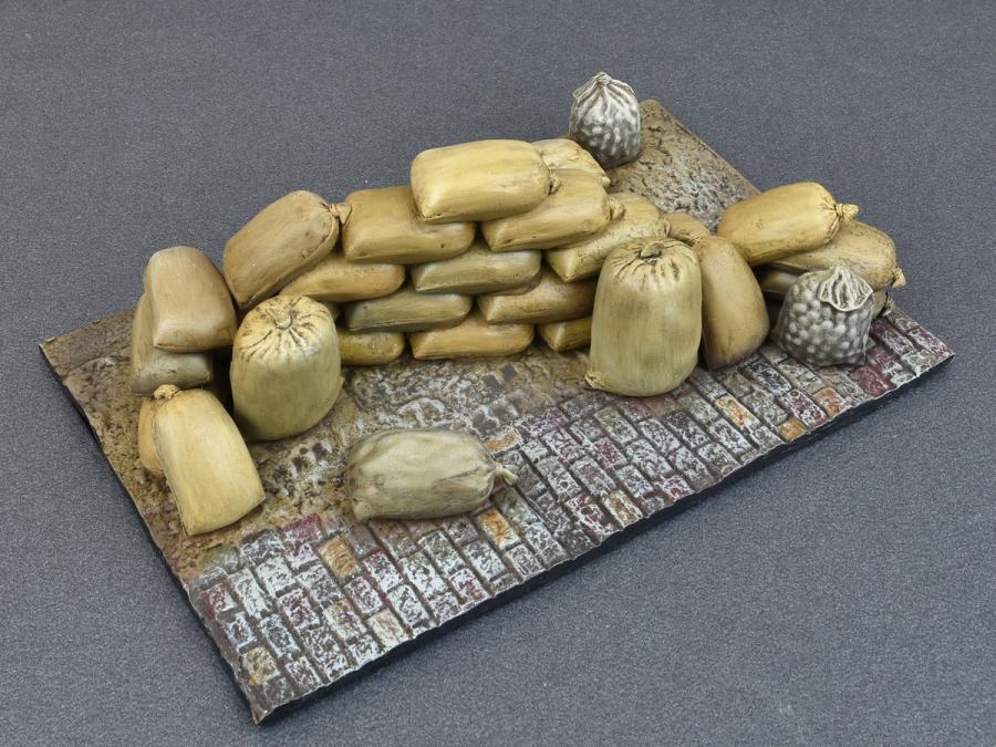 1:35 Hessian Bags